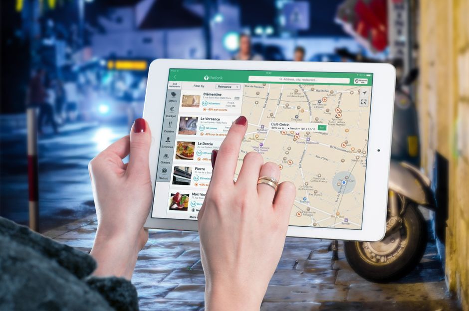 Spezzoni GPS e logistica scolastica: la gestione degli spostamenti tra sedi distanti e il diritto alla modifica dell'orario