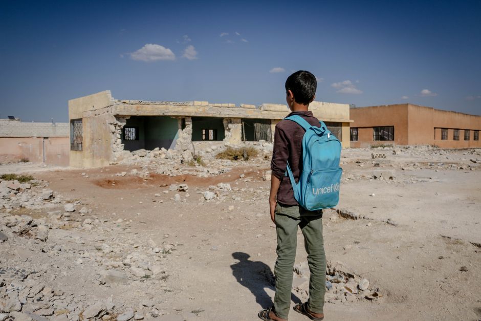 Guerra e scuola: l'allarme UNICEF sui 93 milioni di bambini esclusi dall'istruzione