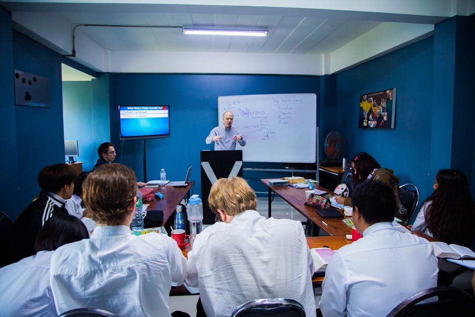 Indicazioni ministeriali per i docenti neoassunti 2025/26: almeno 12 ore di laboratori formativi su Scuola Futura