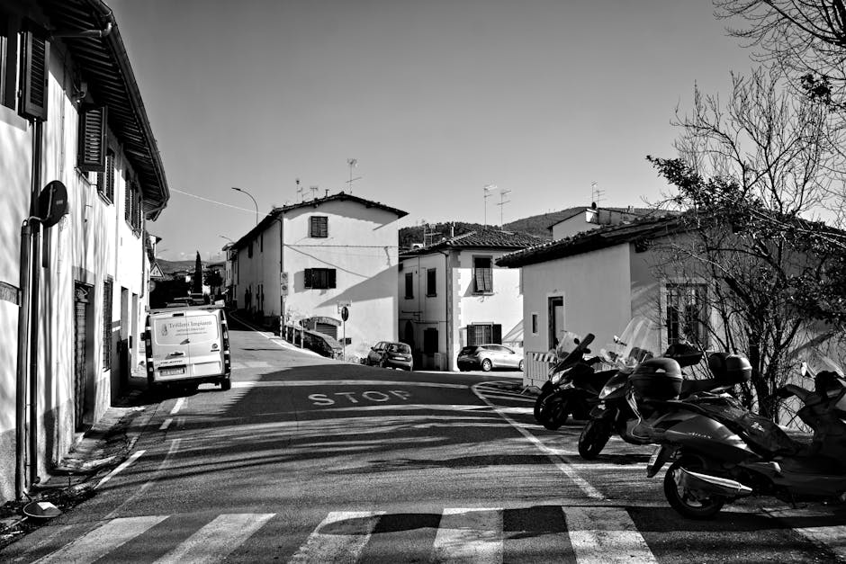Ragazzo di 17 anni muore in uno scontro tra scooter e furgone nel tragitto verso la scuola in provincia di Perugia