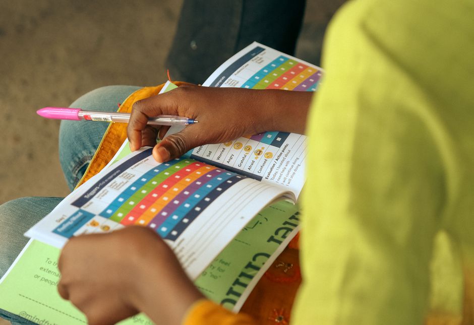 Riforma scolastica e libretto di lavoro: la proposta di Roberto Vannacci per una scuola più selettiva