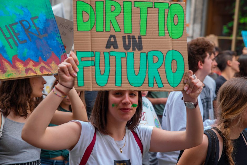 Il paradosso della sovraistruzione in Italia: perché un laureato su cinque lavora in ruoli non coerenti