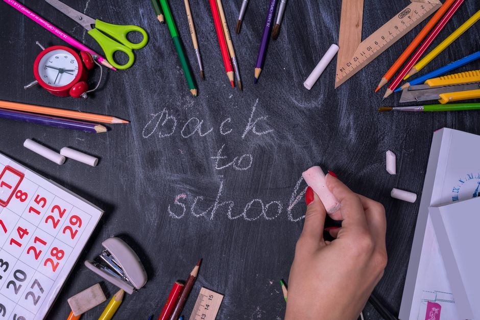 Stipendi scuola: l'allarme ANIEF sui cedolini di agosto e le modalità di emissione degli arretrati