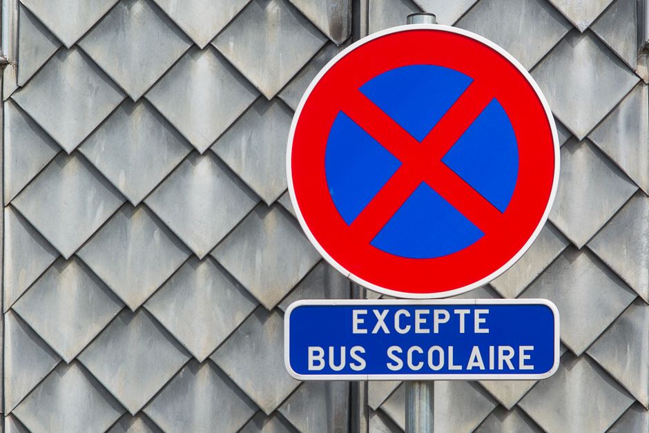 Abbandono scolastico a Bari: il monito del Garante per trasformare la rete istituzionale in operatività territoriale