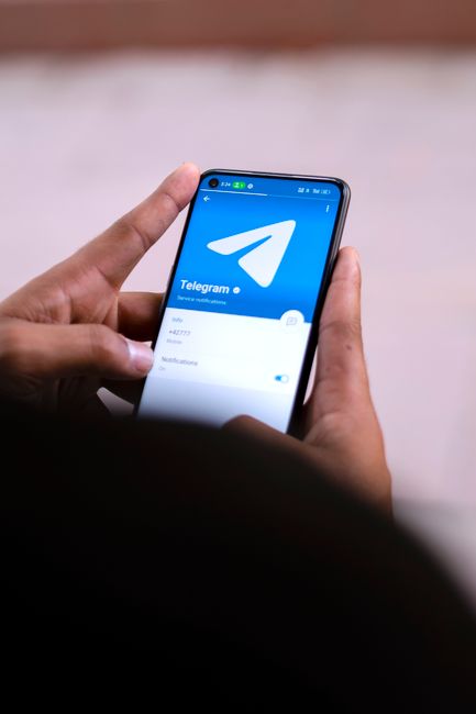 Privacy e social per minori: il Garante avverte contro lo schedaggio dei ragazzi
