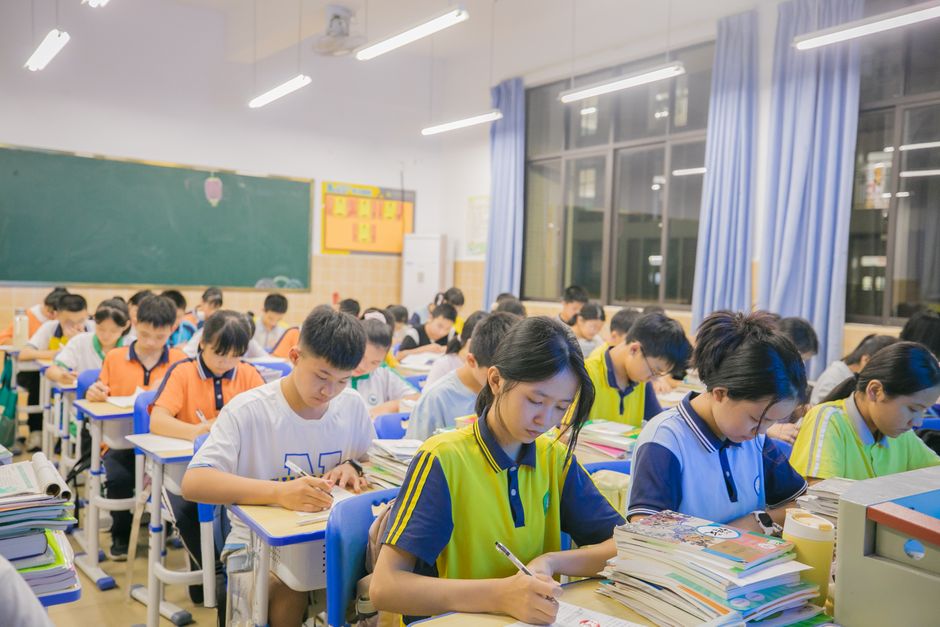 Esami integrativi nella scuola secondaria: cosa prevede l’ordinanza ministeriale in arrivo per biennio e triennio