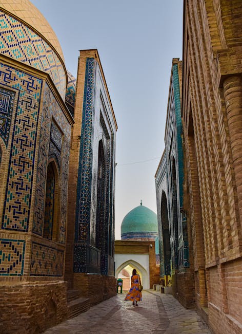 Architettura islamica a Ravenna: mosaici bizantini e cupole che evocano la storia e la cultura della città nel 1321.