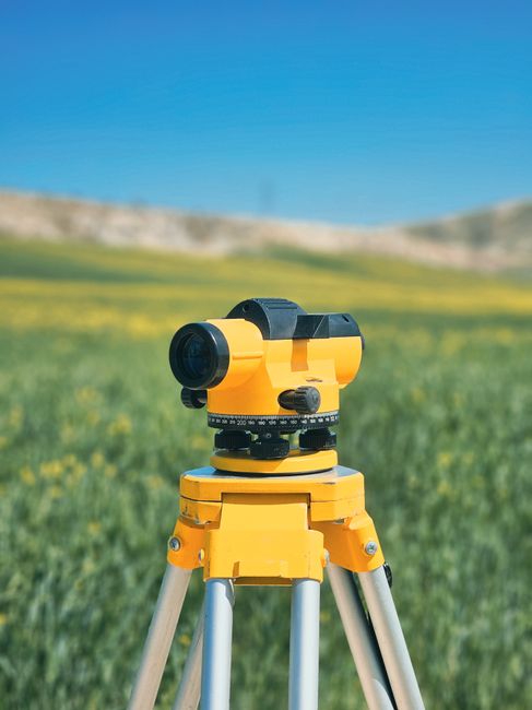 Esami Geometra, Agrotecnico e Perito Agrario 2026: domande per Presidenti e Commissari entro il 31 luglio