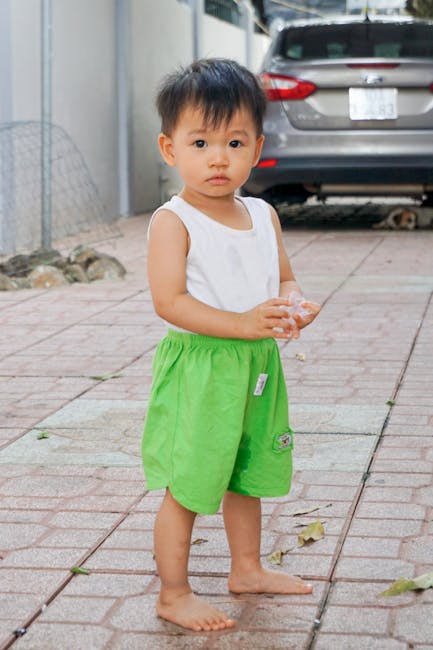 Dress code al caldo: shorts e canottiere per i bambini e uscita anticipata opzionale