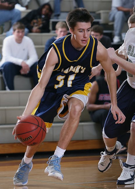 Chiarimenti sul ruolo della scuola in incidente tra studenti: cosa dice il Tribunale sulle responsabilità e i limiti