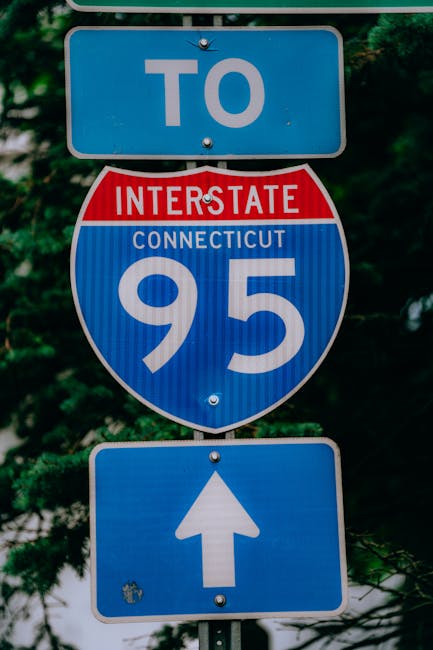 Cartello stradale Interstate Connecticut 95: metafora per il percorso verso il ruolo nelle graduatorie regionali.