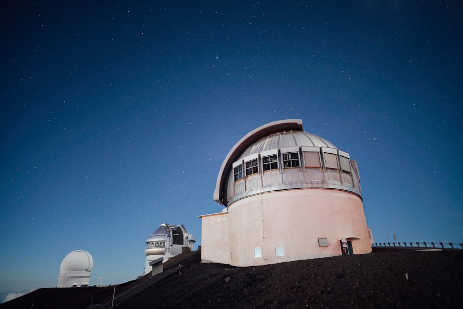 Osservatorio astronomico notturno con cielo stellato, metafora del carico di lavoro dei docenti e della necessità di supporto psicologico