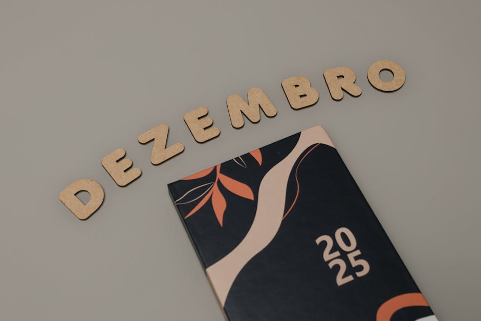 Bando ITACA 2025: agenda con la scritta 'Dezembro' (dicembre in portoghese) che indica la scadenza di novembre 2025 per i soggiorni all'estero.