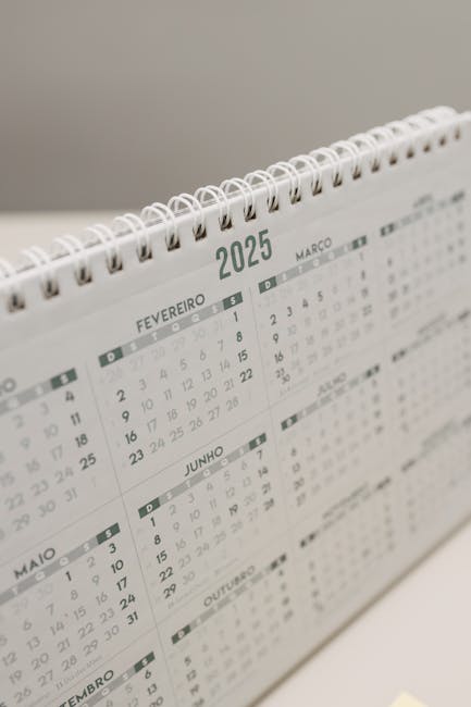 Calendario 2025, focus sui mesi di febbraio, marzo, maggio e giugno. Riferimento visivo per la carta docente 2025/26 e i supplenti al 30 giugno.