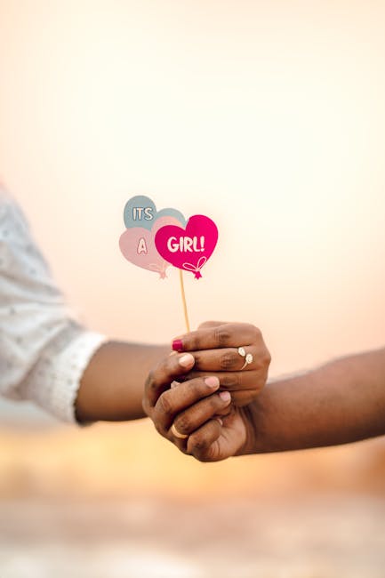 Carta docente: Valditara annuncia l'estensione e nuove risorse in arrivo