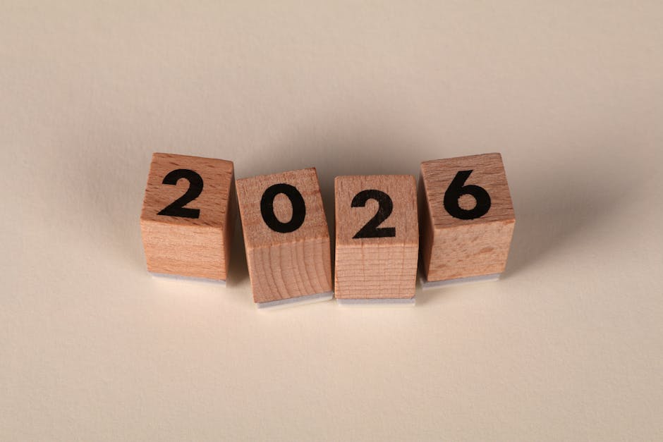 Elenchi regionali 2026: cubi di legno con numeri che indicano l'anno, focus sulla scadenza per l'abilitazione e il titolo non ancora conseguito.