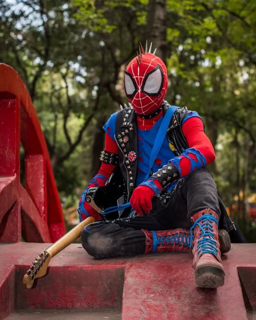 Spiderman punk con chitarra: un'attività musicale unica e divertente per esprimere la creatività e godersi la musica ogni giorno.
