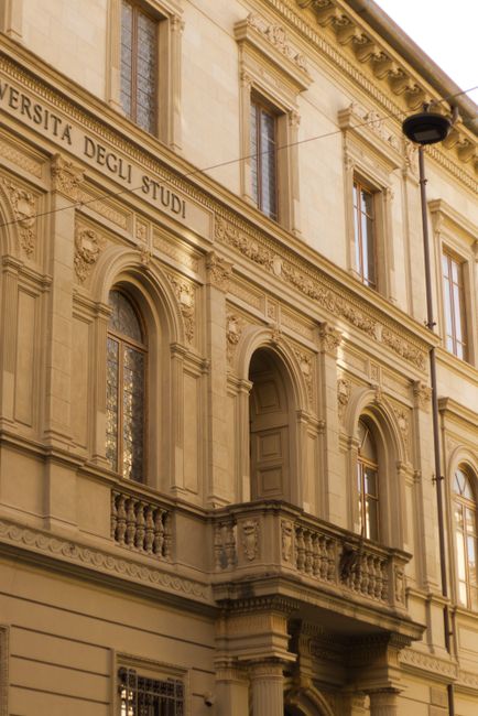 Il divario educativo italiano: l'Italia tra le ultime in Europa per il tasso di laureati tra i giovani
