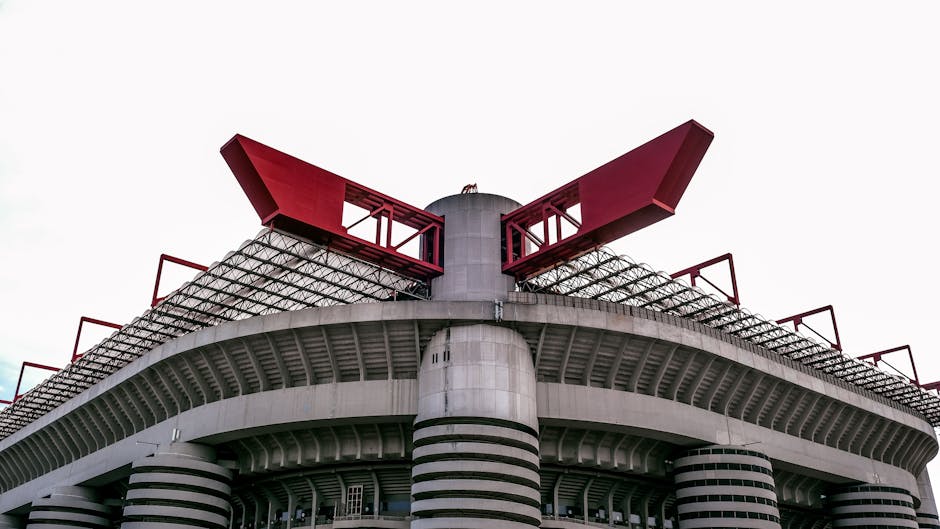 Stadio San Siro di Milano, architettura iconica legata alla storia del calcio italiano e a figure come Bruno Giordano.