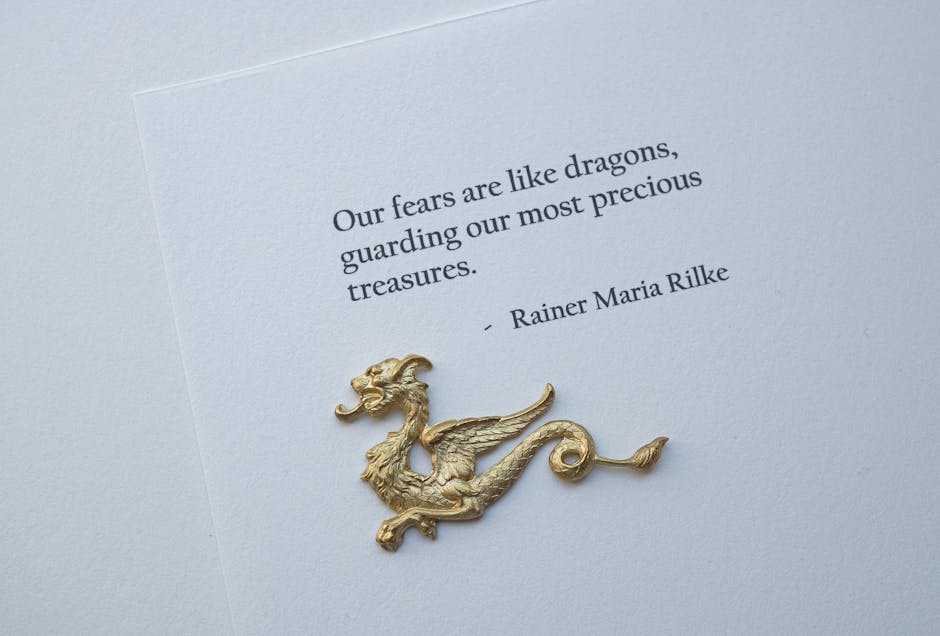 Citazione di Rilke su paure come draghi che custodiscono tesori, metafora di solitudine e resilienza in 100 Anni di Solitudine