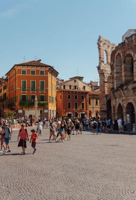 Educatori da 20 Paesi a Verona per la Biennale Convergence(s) pour l’Éducation Nouvelle, promuovendo pedagogie attive e scuola democratica.