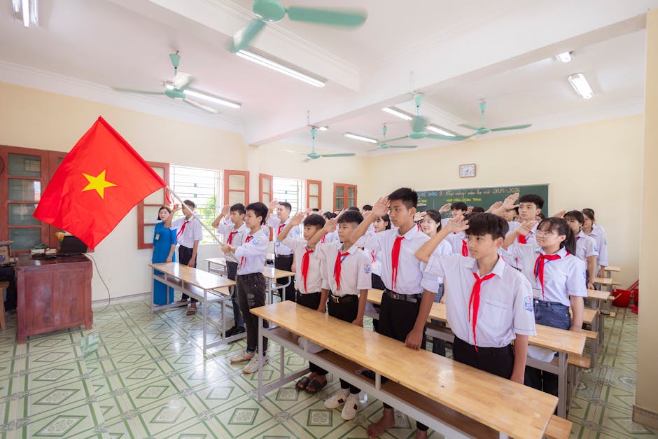 Gli studenti sono chiamati a mantenere pulite le aule: il ministro Valditara sottolinea l’importanza del rispetto