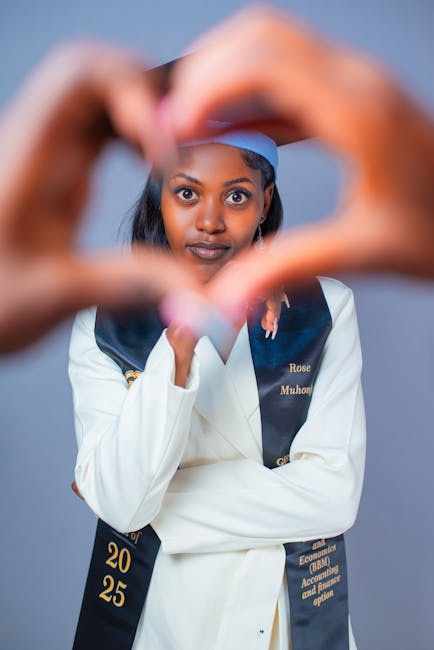 Classi pollaio, Valditara: “Fenomeno residuale con appena lo 0,1% in prima primaria. I dati INVALSI dimostrano che la dimensione ideale è tra 20 e 25 studenti”