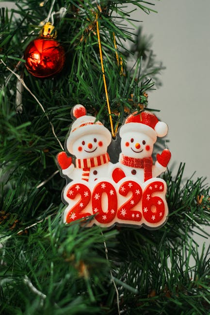 Albero di Natale con decorazione 2026, riferimento temporale per la rottamazione quinquies, pace fiscale e scadenze agevolate
