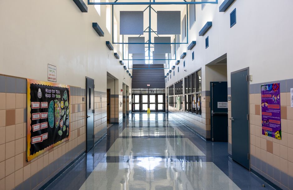 Scuole elementari aperte dal 31 agosto: la sperimentazione di Modena e il nuovo modello educativo