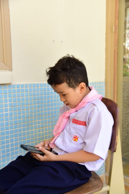 Tablet e PC per il personale scolastico: il nuovo decreto per la digitalizzazione e la rimodulazione dei fondi