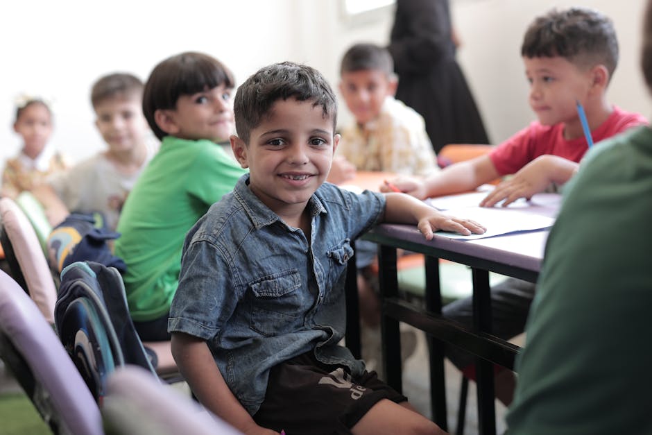 Bambini di Gaza in classe: opportunità di studio in Italia grazie al bando da 1,5 milioni per l'istruzione nelle scuole italiane.