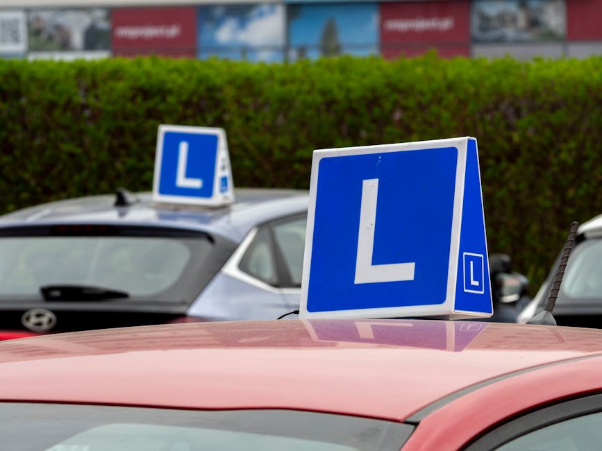 Esami patente 2025: oltre l'85% di successo nella pratica e l'allarme sull'età lanciato da Valditara