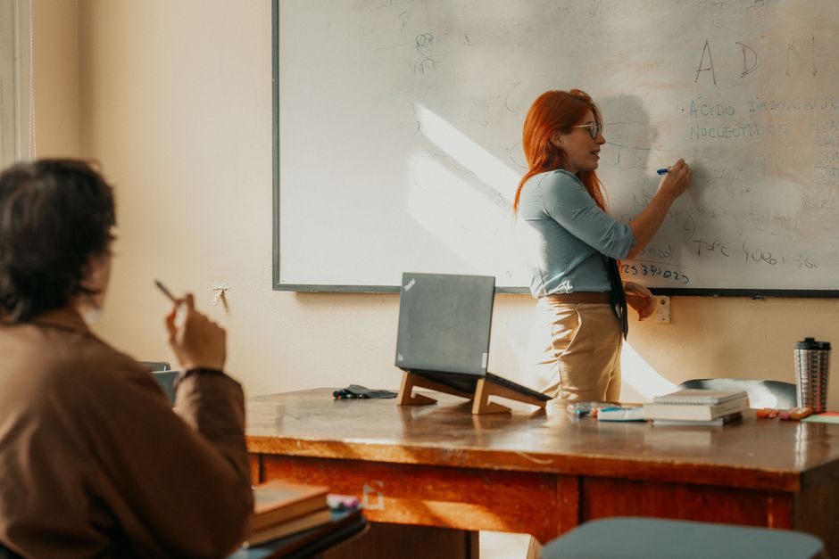Formazione per docenti su Pasolini: il percorso MIM riconosciuto per la didattica della poesia