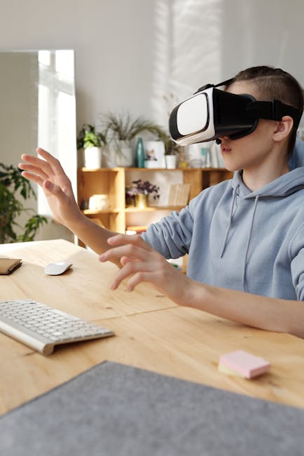 Ragazzo con visore VR interagisce con ambiente virtuale, promuovendo empatia digitale e connessioni nel mondo virtuale.