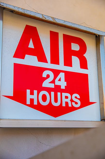 Segnale luminoso rosso con scritta AIR 24 HOURS, metafora per scadenze ATA 24 mesi e necessità di attenzione ai tempi e alle procedure.