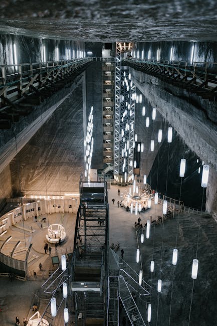 Salina Turda: esempio di trasformazione di una miniera in spazio innovativo e culturale, proprietà uniche delle materie e design.