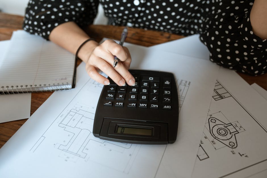 Formule Matematiche: Strumenti Chiave per Semplificare la Comprensione e Analisi