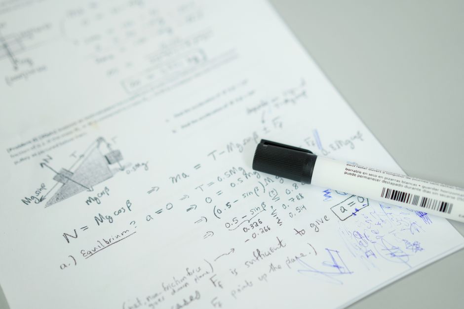 L’esame di Analisi Matematica tra stress accademico e viralità: il caso del concerto di Fulminacci