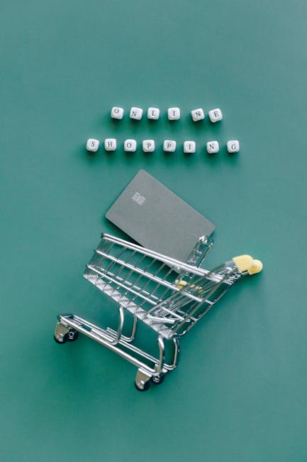 Acquista con Bonus Docente: Computer Ricondizionati Reware Carrello della spesa con carta di credito e scritta Online Shopping: acquista il tuo computer ricondizionato con Bonus Docente