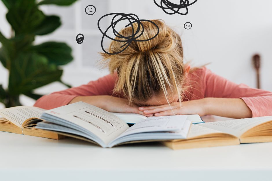 Rientro a scuola: come gestire l’ansia dei figli attraverso l’ascolto attivo e il dialogo