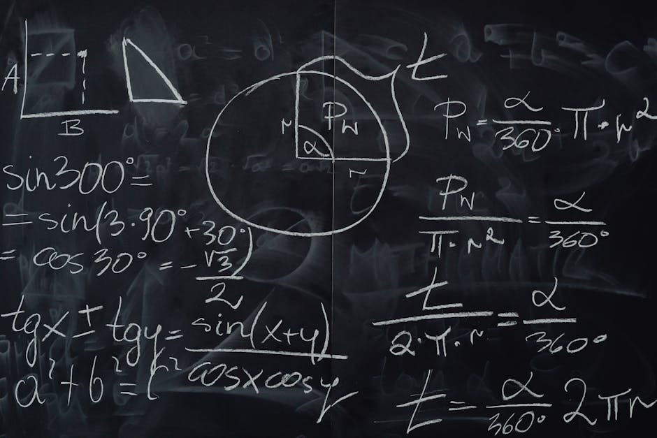 Lavagna con formule matematiche e scientifiche, utile per l'insegnamento A-28 con laurea in Farmacia o Biologia