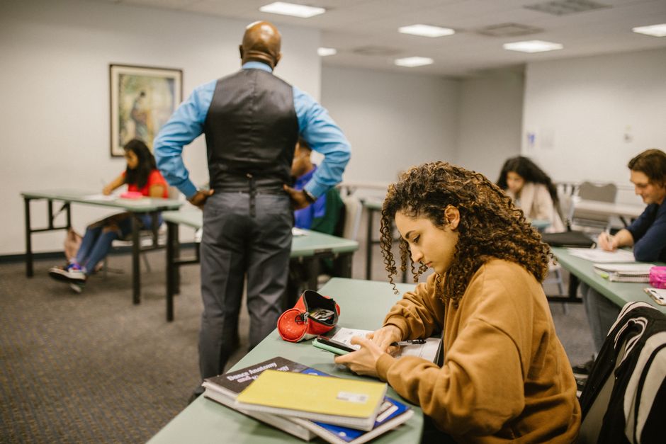Non esiste un obbligo di promozione: cosa dice il TAR Piemonte e come influisce su docenti e studenti