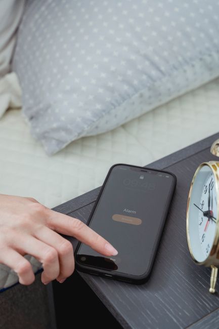Allarme smartphone tra i bambini: Emilia-Romagna avvia la campagna Spegni il dispositivo