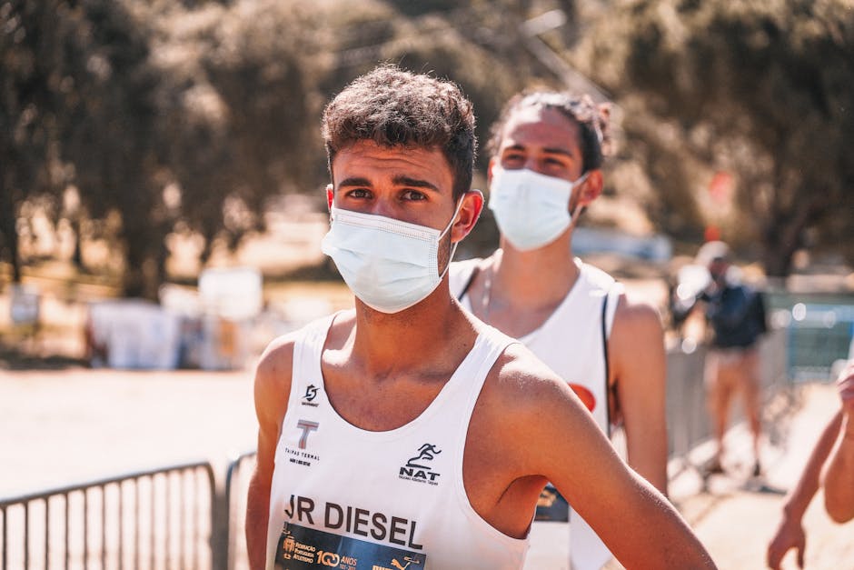 Atleti con mascherina durante evento sportivo, sicurezza e salute sul lavoro, concorso prorogato al 31 marzo. Approfondimento e guida.