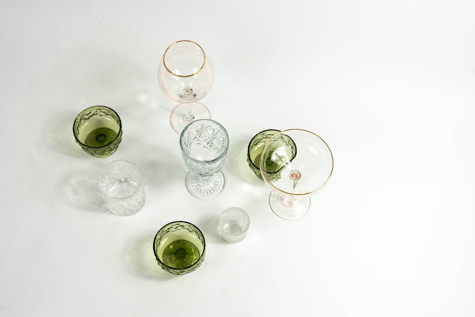 Nuovo episodio di vandalismo di stampo fascista in un liceo romano: il Pd accusa Meloni