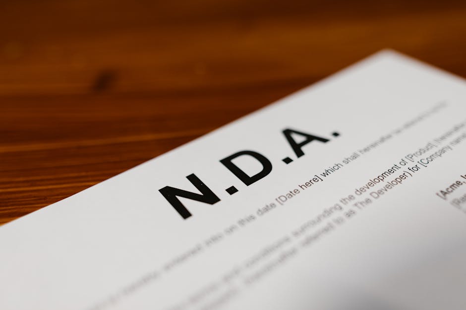 Modello NDA (accordo di riservatezza) pronto all'uso, parte di un pacchetto di documenti legali per la privacy e le relazioni aziendali del 15 maggio.