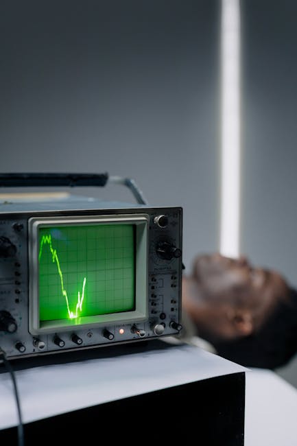 Elettrocardiogramma e paziente: analisi del sistema sanitario e formazione medica in Italia, con focus sul test di Medicina.