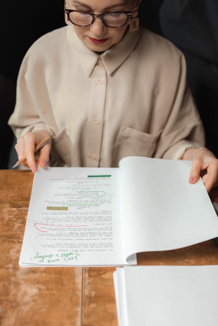 Docente corregge bozza di testo: analisi del linguaggio e politically correct dopo insulto di Marattin