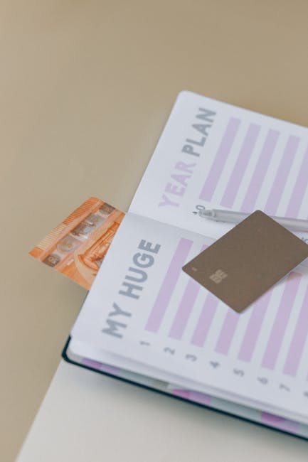 Si laurea in due anni in Economia: “Disciplina e organizzazione il mio segreto” — approfondimento e guida