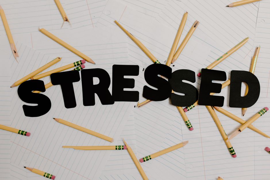 Interrogazioni a tappeto e stress scolastico: quando la paura blocca l'apprendimento e come intervenire